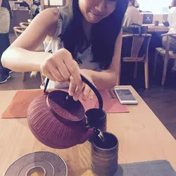 Yummy bee