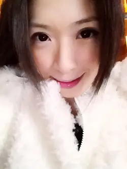 Snowwhitewhite