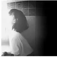 何佩珊9043