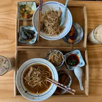 亚比吃饭了