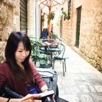yiching_eatntravel