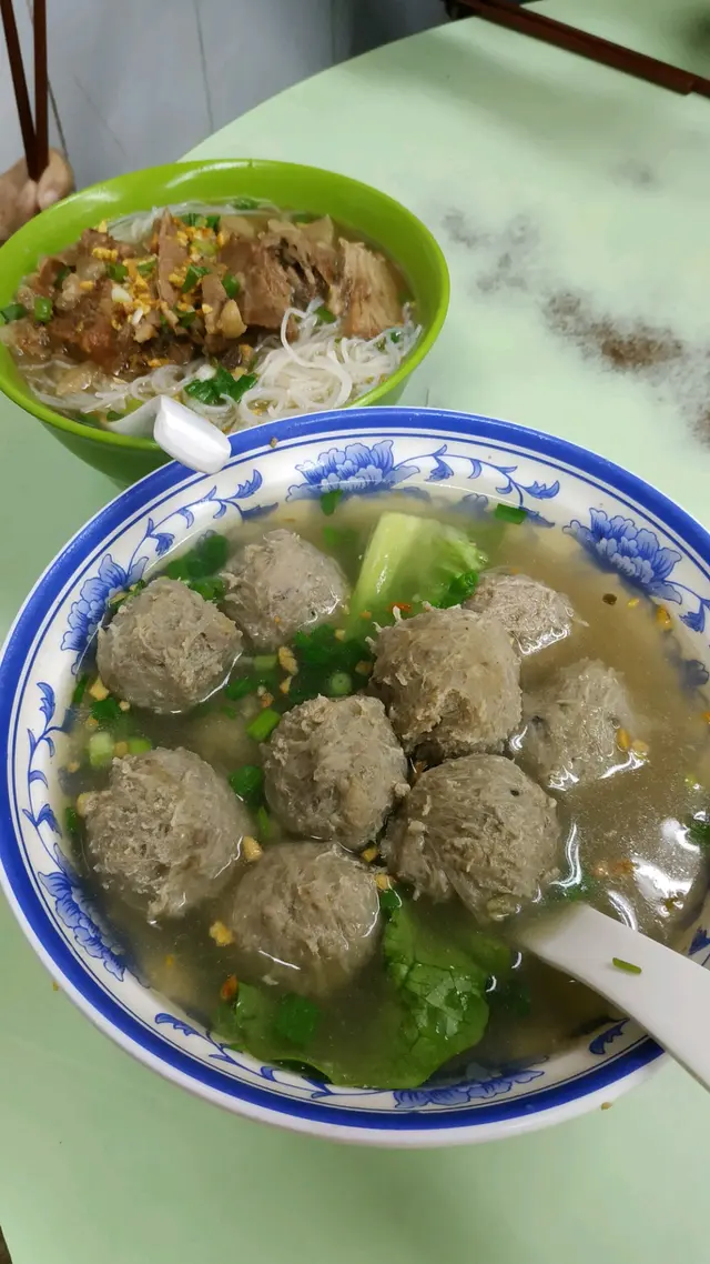 午餐
