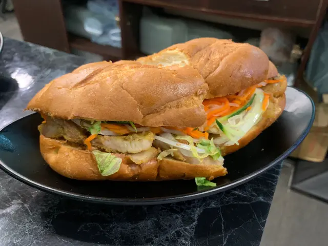 法式肝醬豬扒三文治