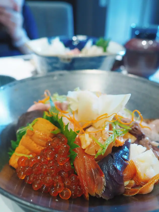 Deluxe  Chirashi