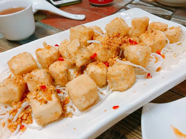 脆皮豆腐粒