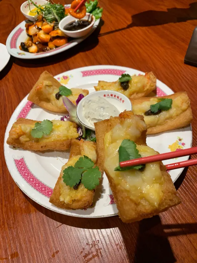 黑松露鮮蝦多士