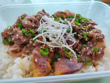 鵝肝牛肉飯