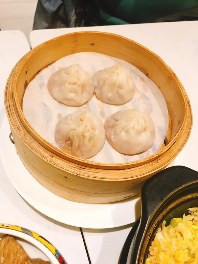 日喜灌湯小籠包