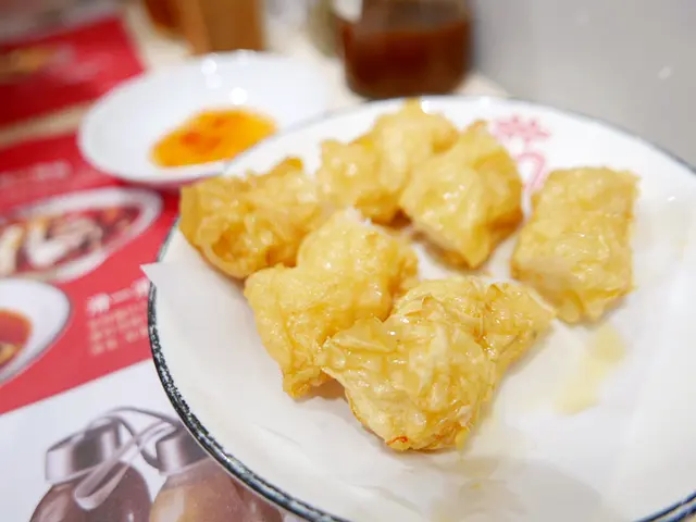 鮮炸腐皮墨魚蝦條