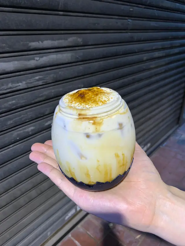 金蛋黑砂布蕾撞奶