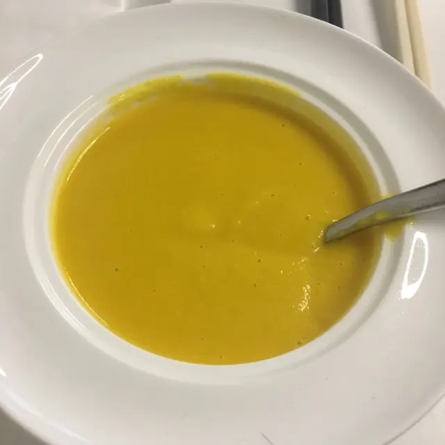 蘋果甘筍唔知乜嘢湯