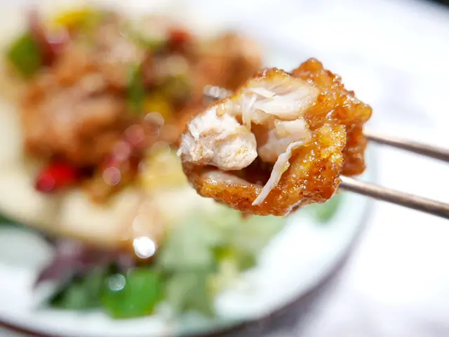 牛油果川味辣子雞