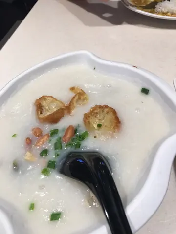 皮蛋瘦肉粥