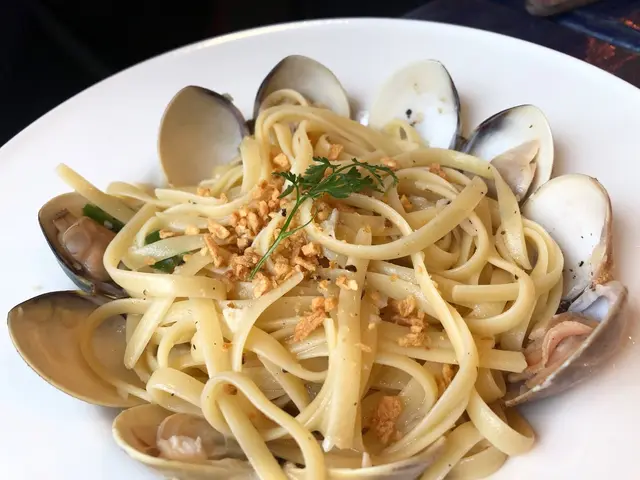 蒜香蜆肉白酒煮意粉