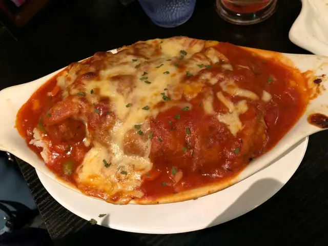 朋友點的菜，但豬扒冇味，強烈建議不要order, 要食豬扒飯倒不如去大x樂吃。