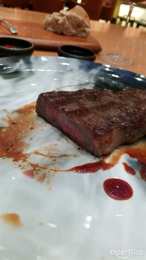 grilled dry aged grain fed steak - 路氹城的盛焰