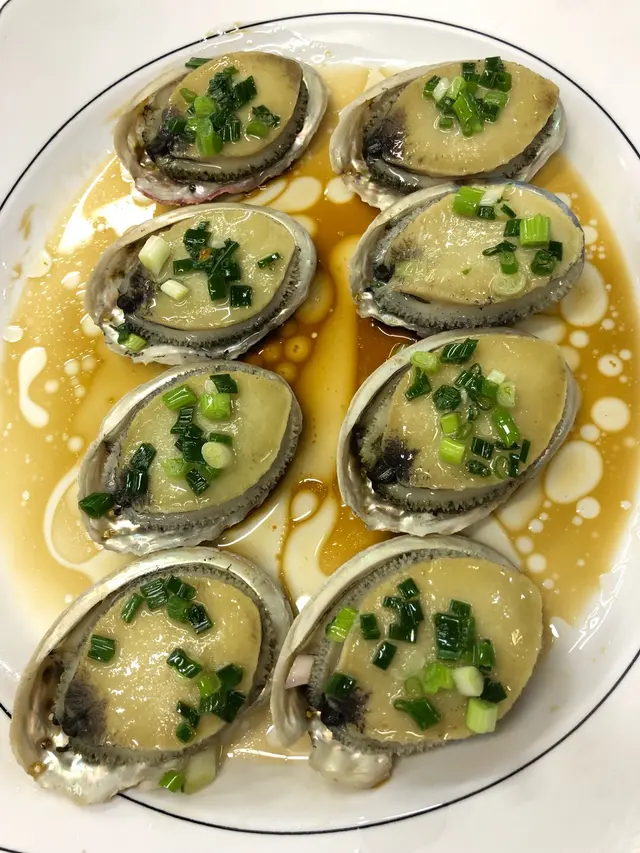 清蒸南非鮑魚