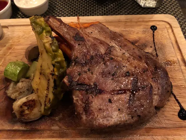 炭燒低溫慢煮美國黑毛豬鞍扒