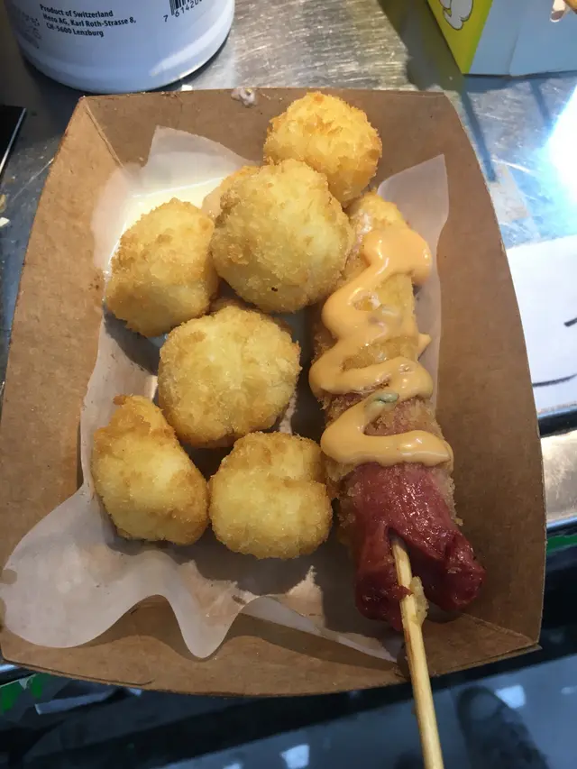 炸鮮奶和芝士條邪惡