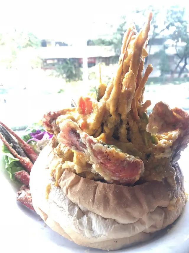 咖哩軟殼蟹+農夫包