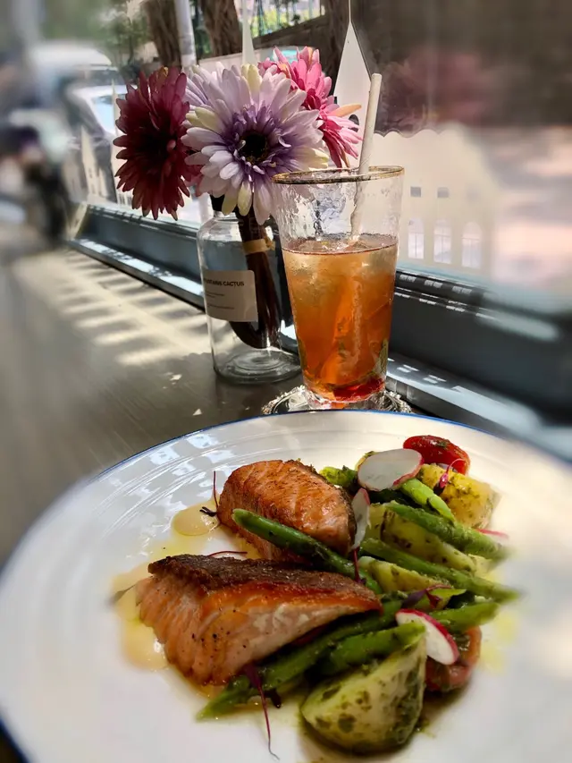 Pan  fried  salmon