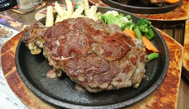 鐵板西冷牛扒
