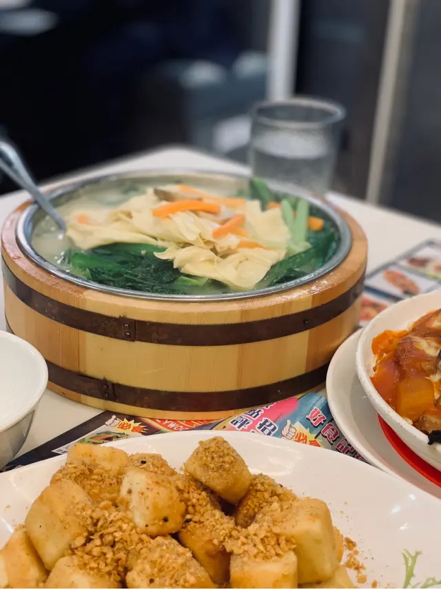 地寶魚湯鮮腐竹浸時蔬