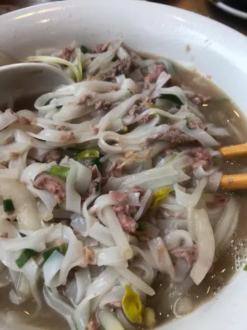 上等手切牛柳湯粉