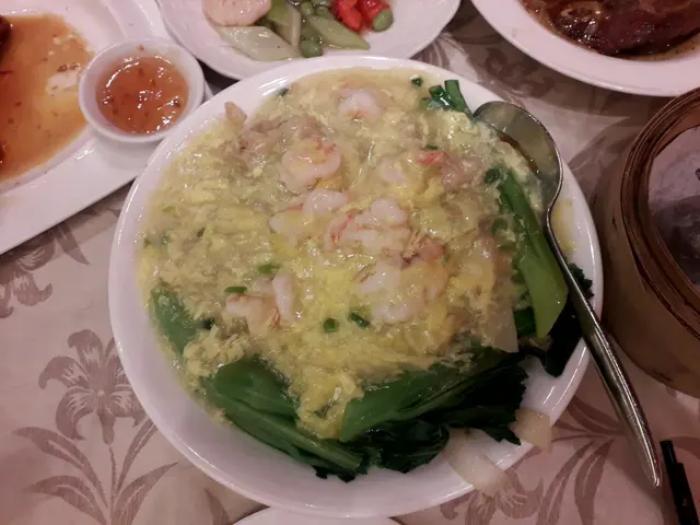 菜甜虾爽👍 味淡口 太油膩👎