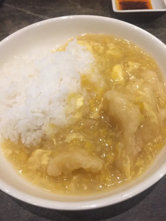 個樣正正常常，個汁都OK，嘩d斑腩個粉漿厚硬無此到呢！