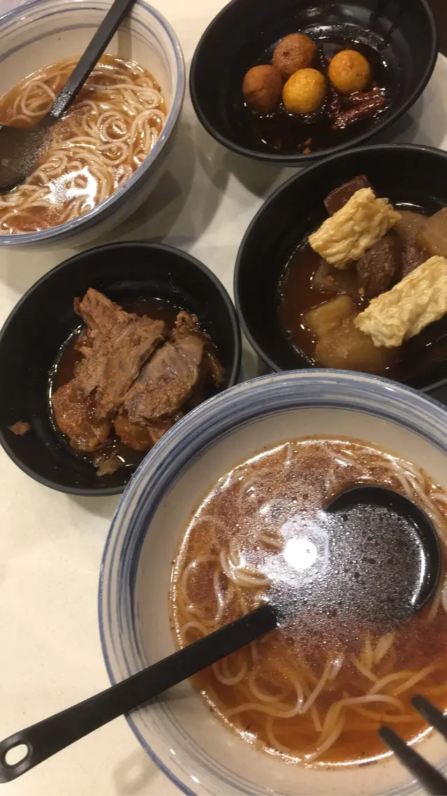 牛肉湯底車仔麵