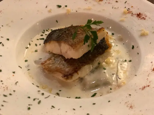 香煎海鱸魚配意大利雲呑