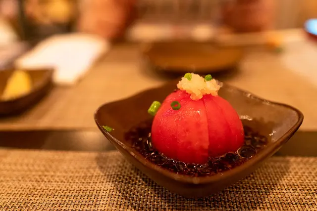 汁醋帶有蒜蓉，好的