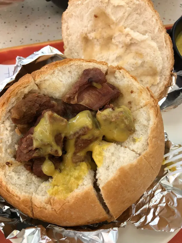 咖哩牛腩農夫包