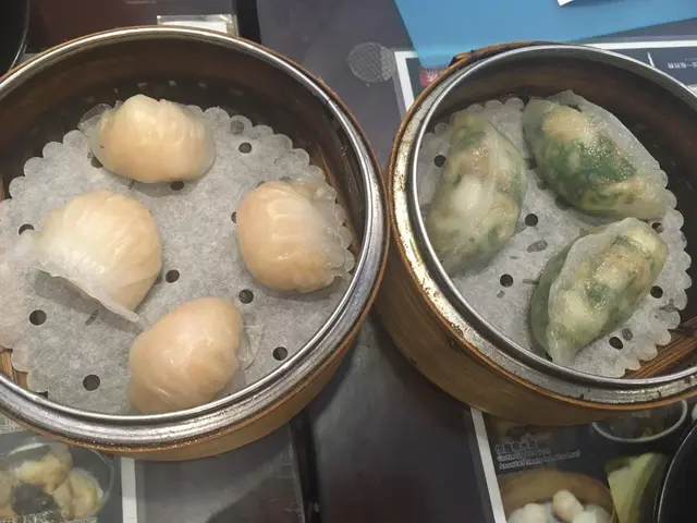 蝦餃、鮮蝦菜苗餃