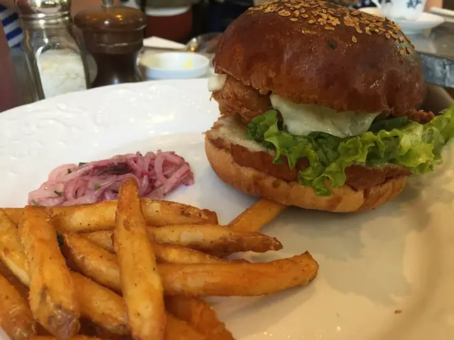 魚柳他他汁漢堡