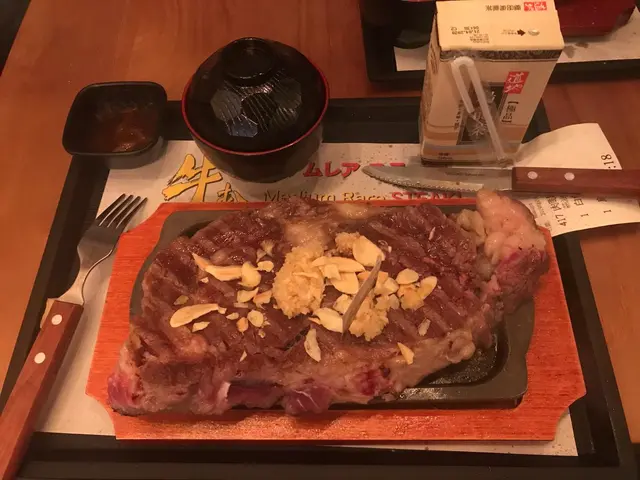 400g肉眼 飯 茶