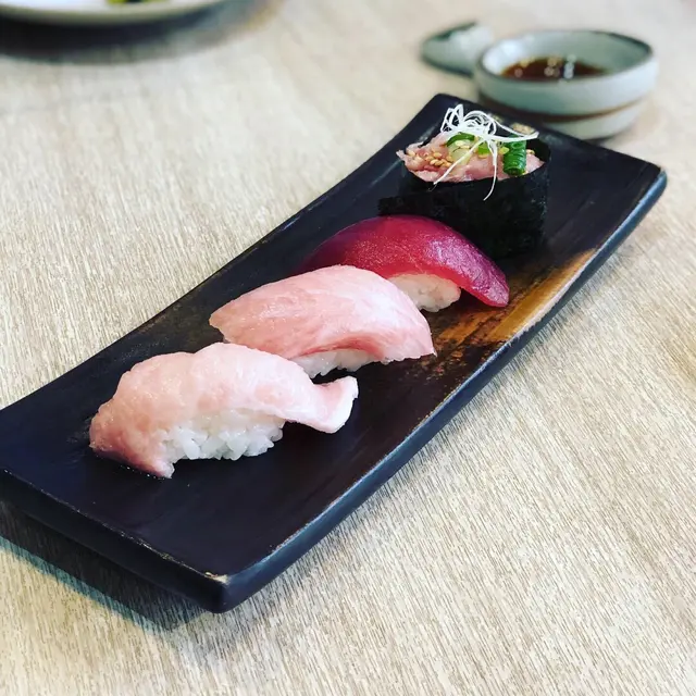 御品•藍鰭呑拿魚四式盛