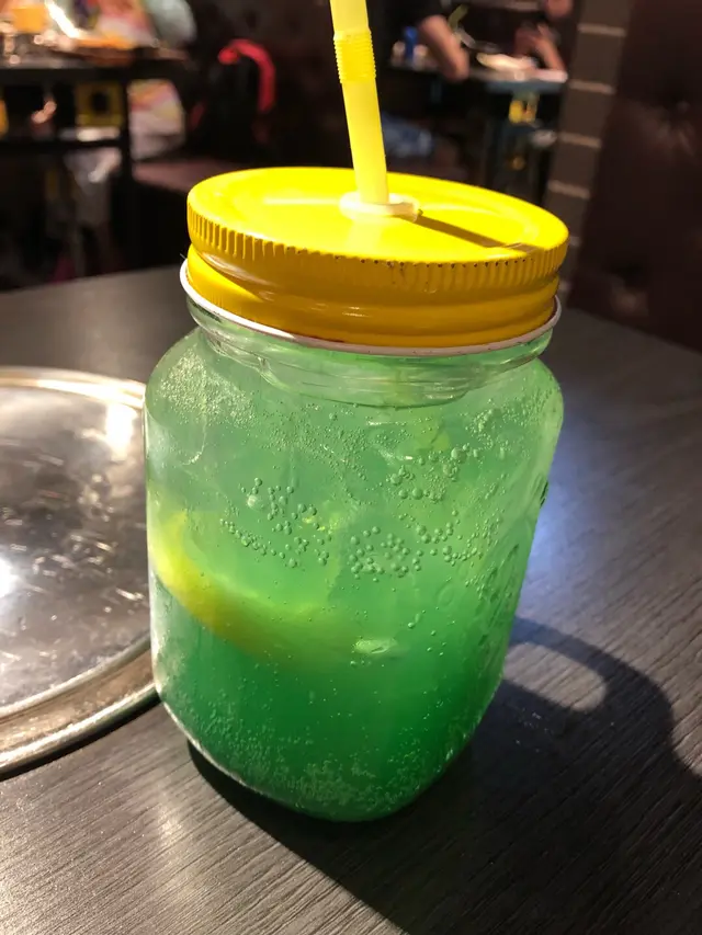 藍天檸檬汽水