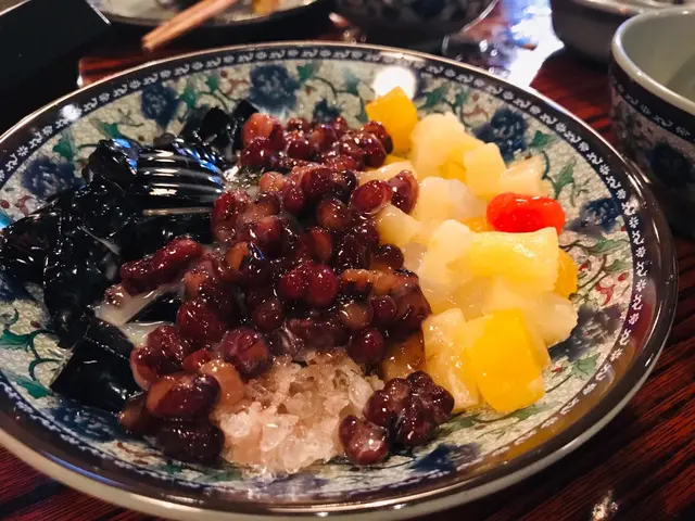 雜果紅豆涼粉冰