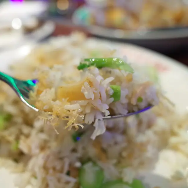 瑤柱蛋白炒飯