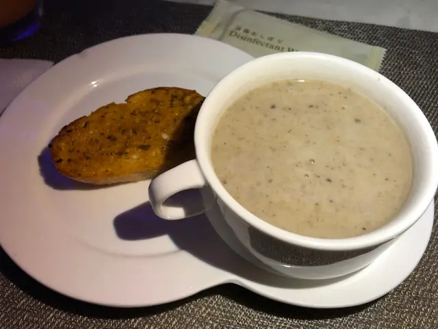 黑松露野菌忌廉湯