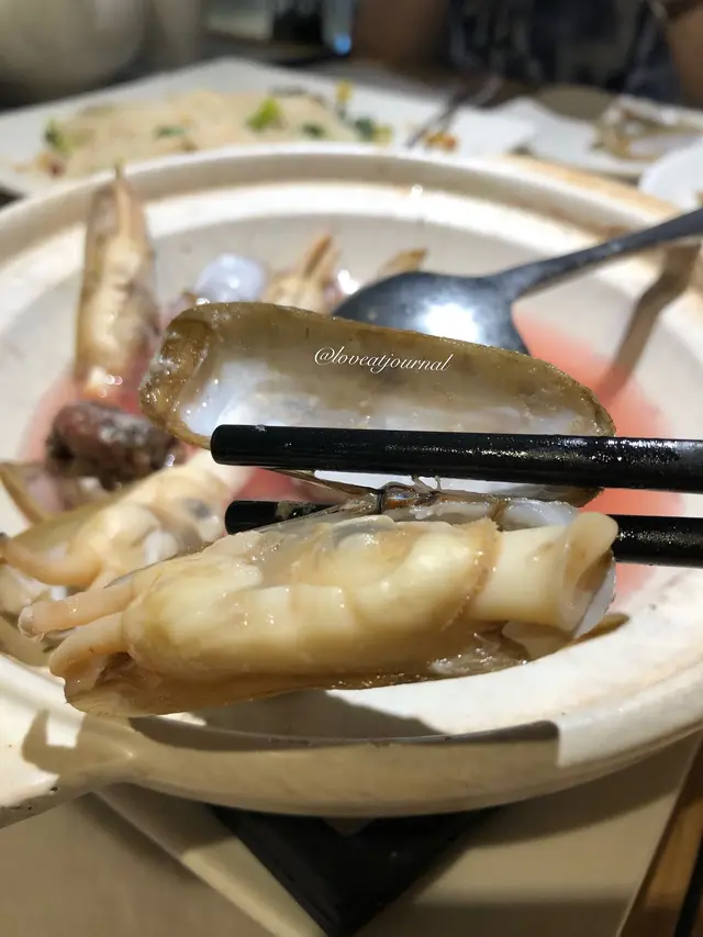 紅菇鮮蟶湯($198兩款)