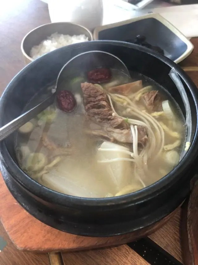 牛肋骨湯