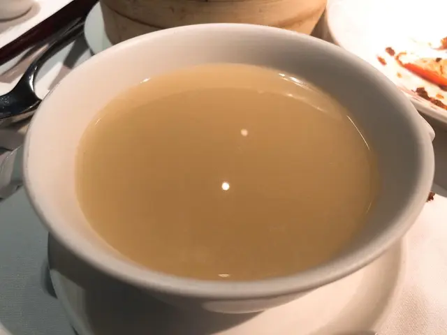 例湯:西洋菜煲生魚湯