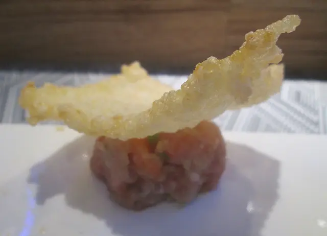 一脆一軟,對比強烈