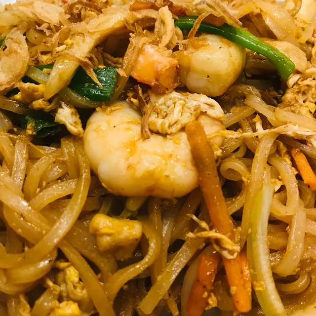 海鮮炒金邊粉