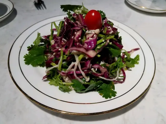 涼拌金菇紫椰菜