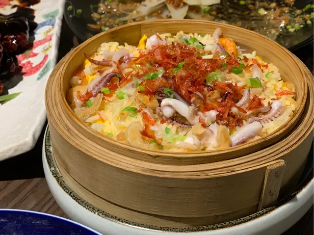 籠仔櫻花蝦海味蒸飯