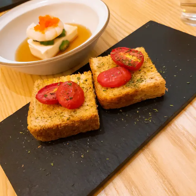 義式橄欖油蕃茄乾,蒜香多士